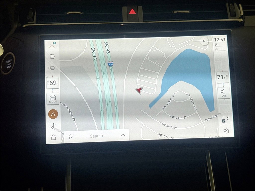 New 2026 Land Rover Range Rover Velar Dynamic SE image 13