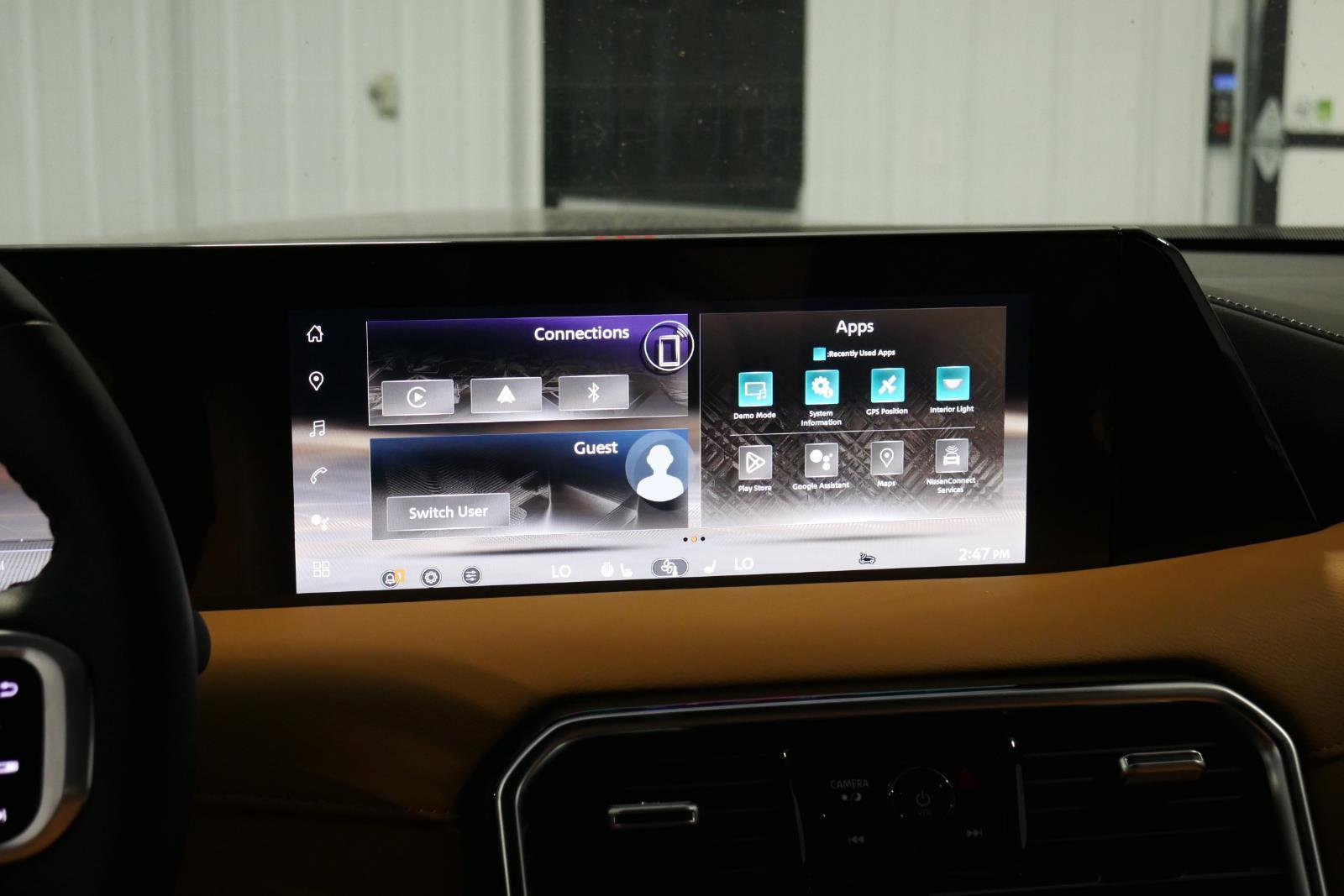 New 2025 Nissan Armada SL w/ Convenience Package image 23