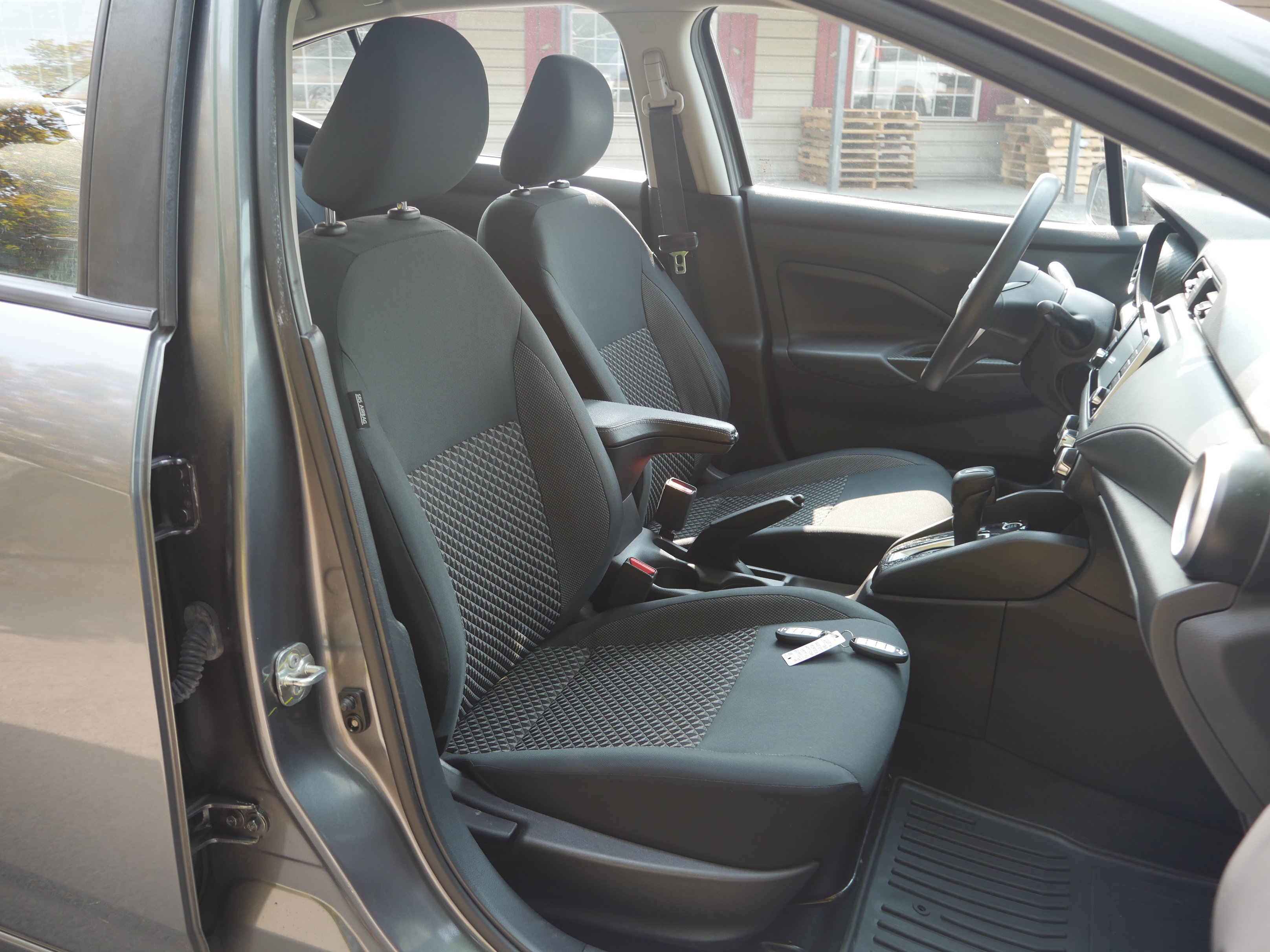 Used 2020 Nissan Versa S FWD image 21