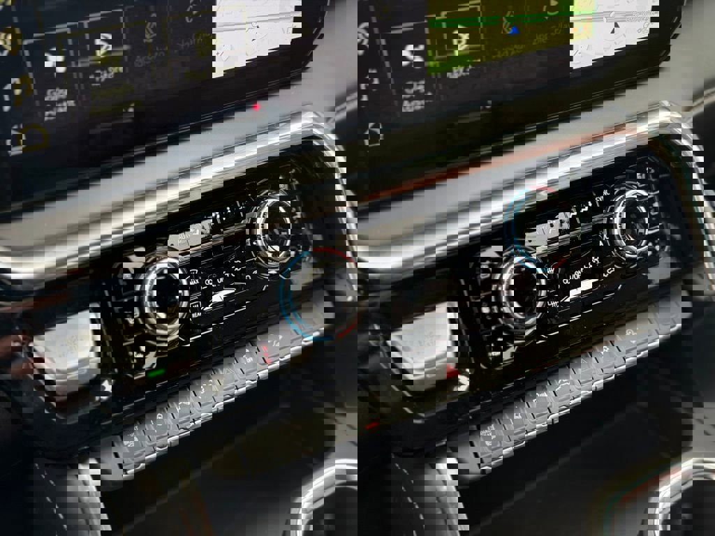 New 2026 GMC Sierra 2500 Denali Ultimate w/ Max Trailering Package image 18