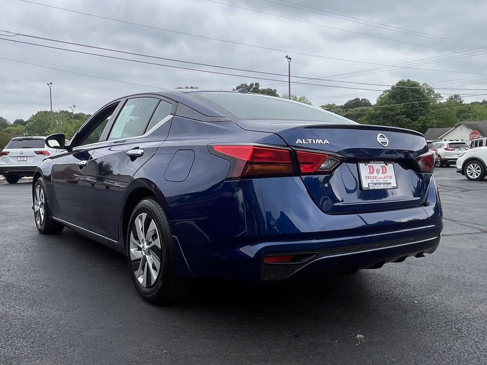 Used 2020 Nissan Altima 2.5 S FWD image 3