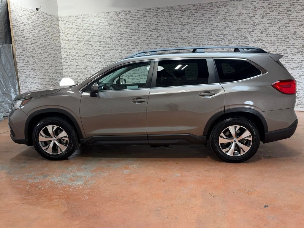 Used 2021 Subaru Ascent Premium w/ Convenience Package image 4