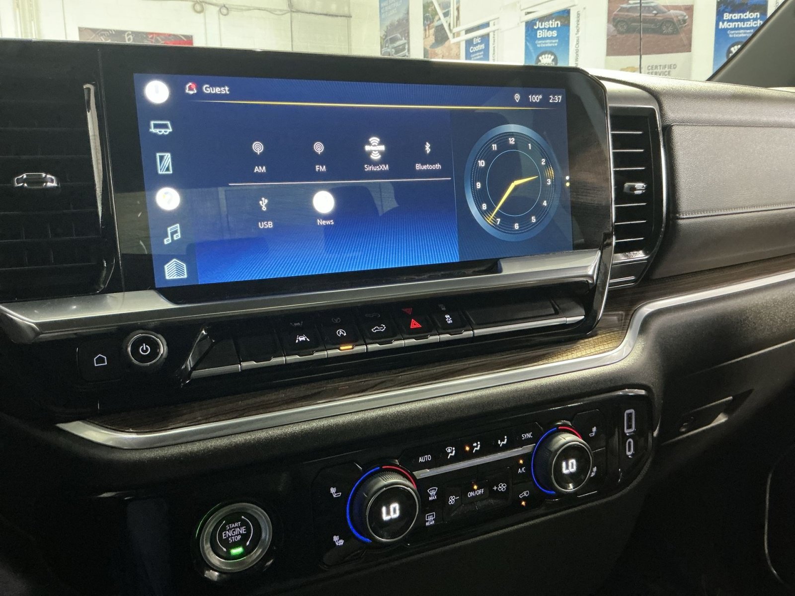 Used 2022 Chevrolet Silverado 1500 LT AWD/4WD image 19