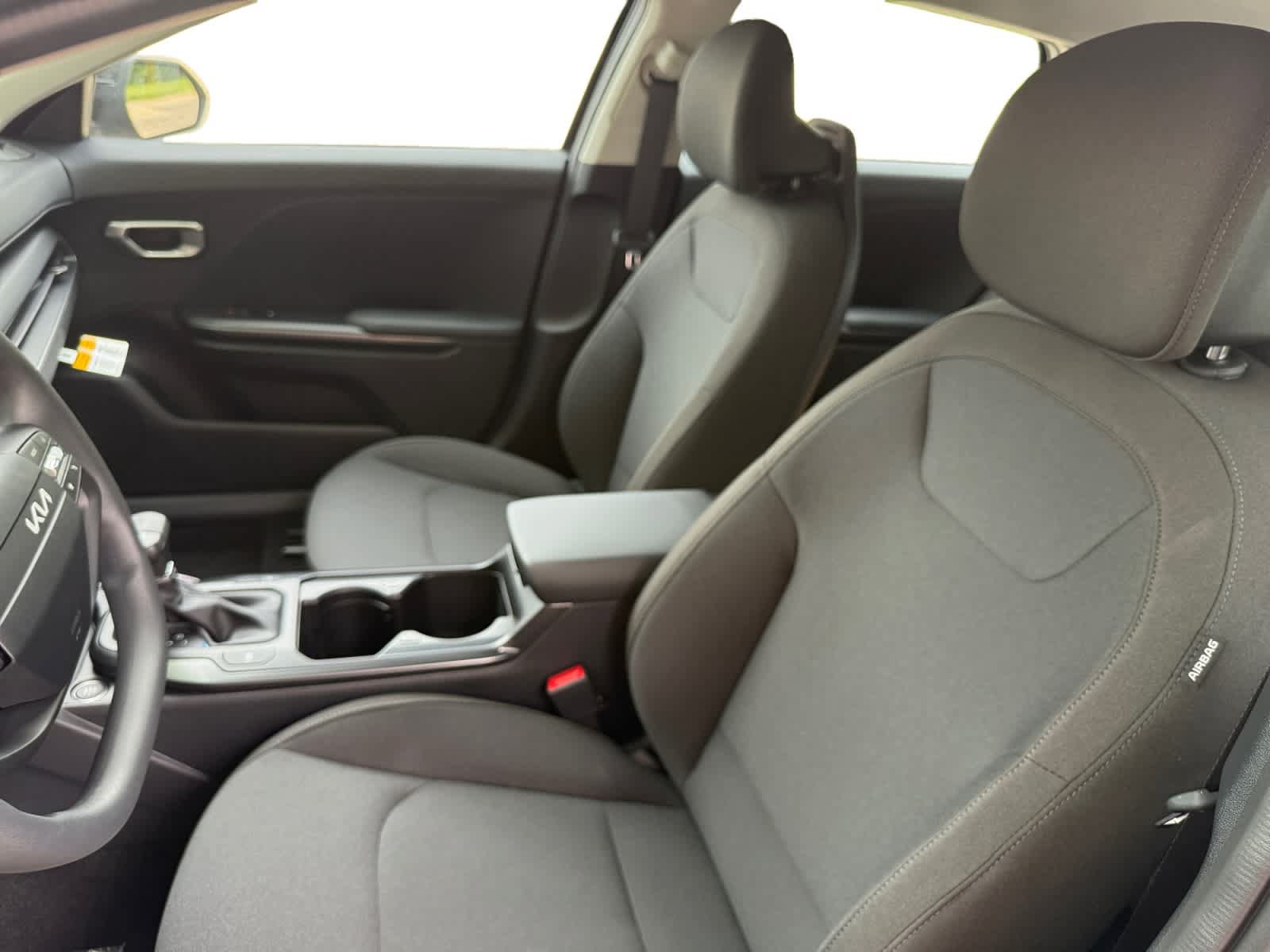New 2026 Kia K4 FWD image 11