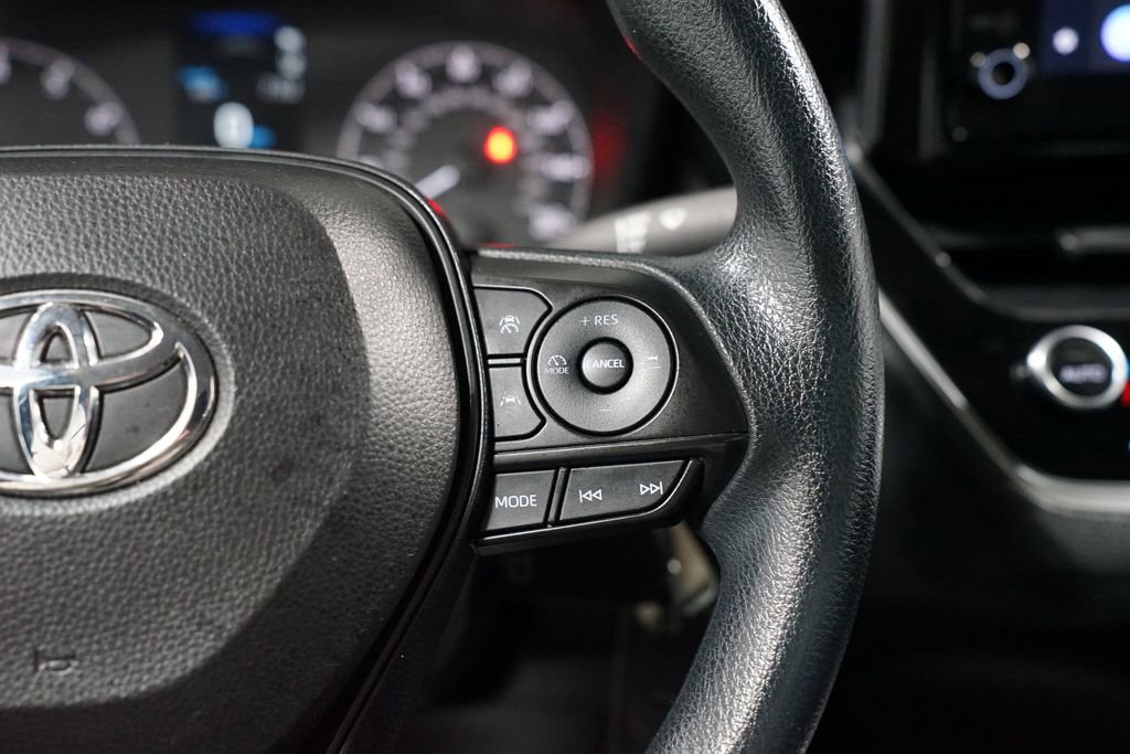 Used 2023 Toyota Corolla LE image 13