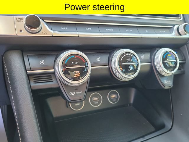 Used 2023 Genesis G70 2.0T AWD/4WD image 16