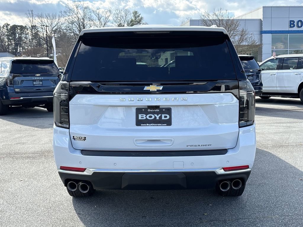 New 2026 Chevrolet Suburban Premier image 7