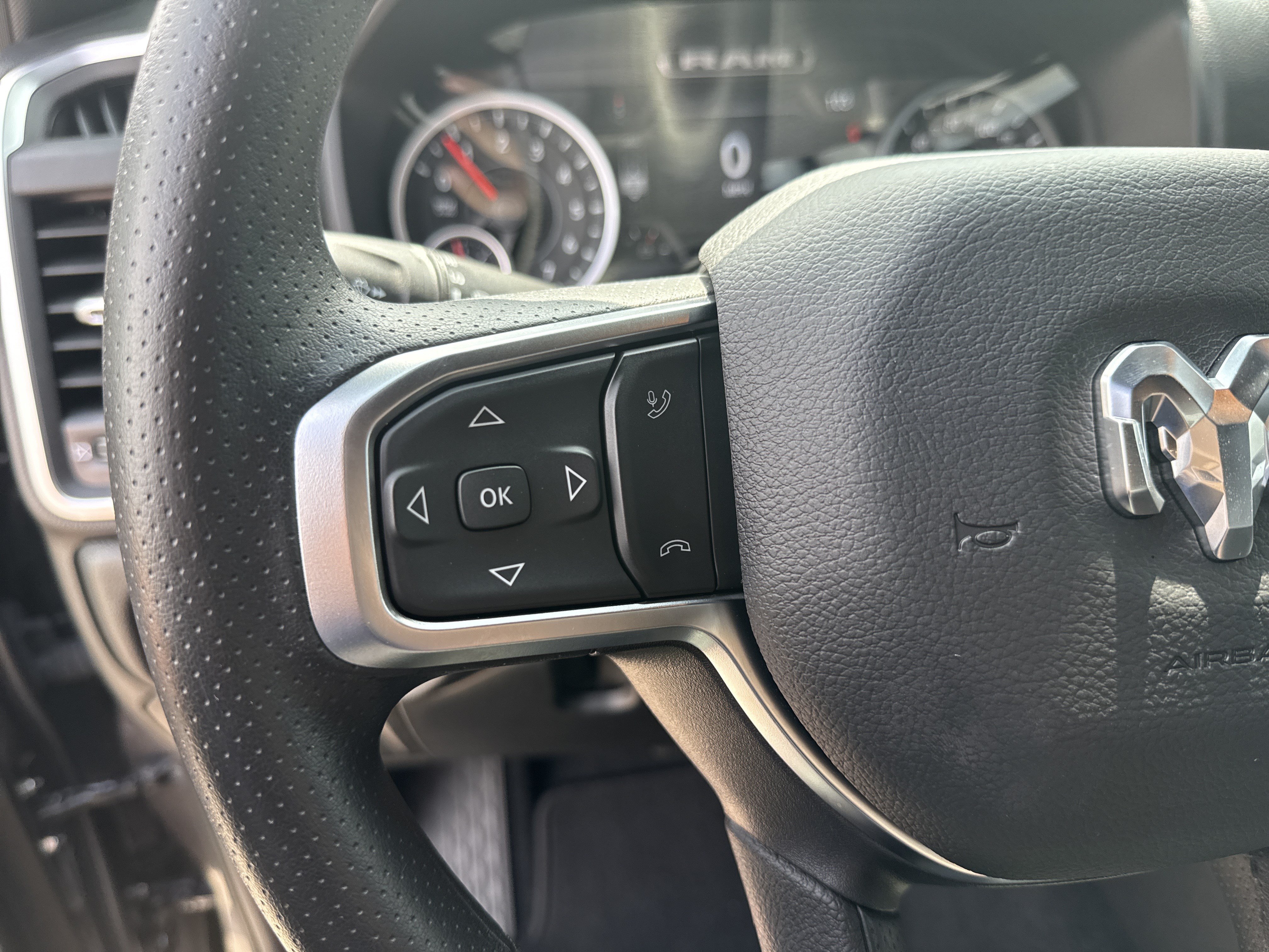New 2026 RAM 1500 Express AWD/4WD image 24