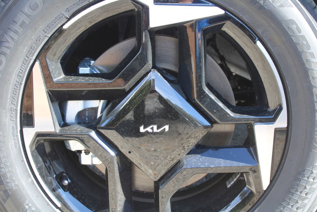 New 2026 Kia Sportage EX image 18