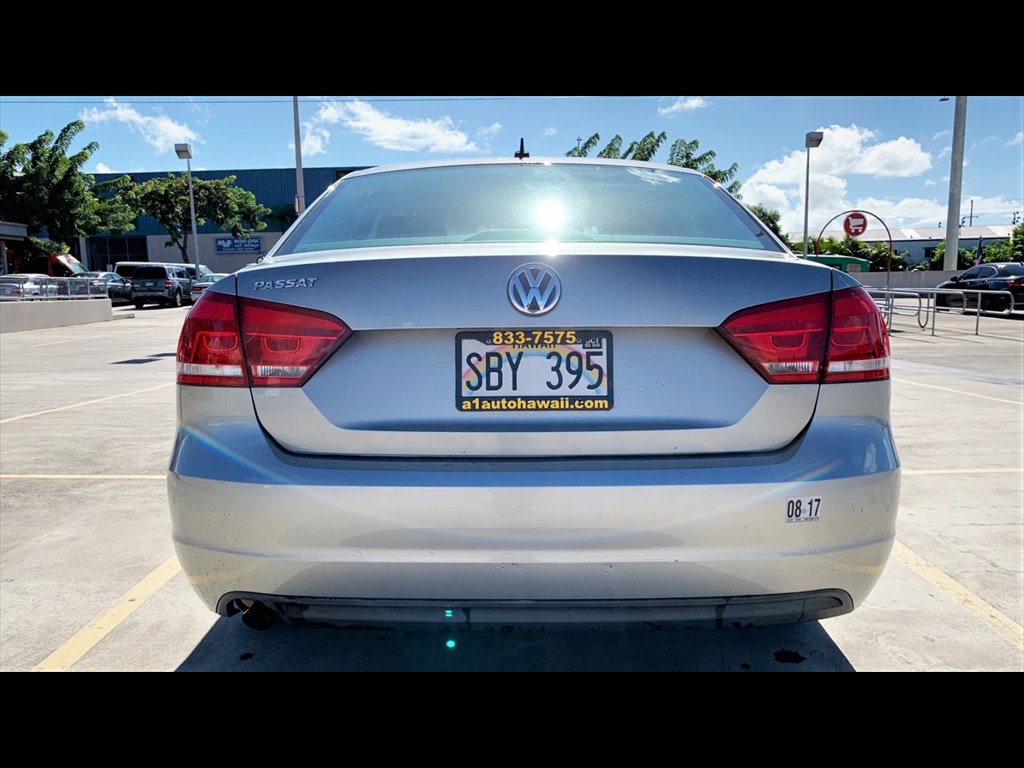 Used 2013 Volkswagen Passat 2.5 S FWD image 6