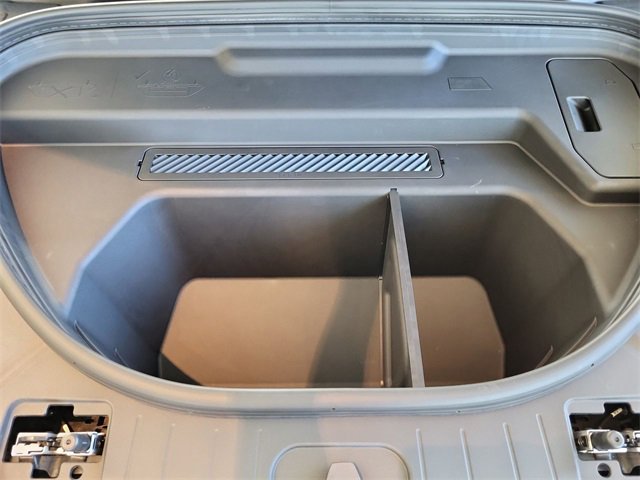 New 2025 Audi Q6 e-tron Premium Plus image 21