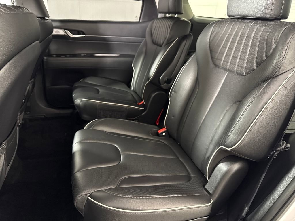 Used 2023 Hyundai Palisade Limited image 15