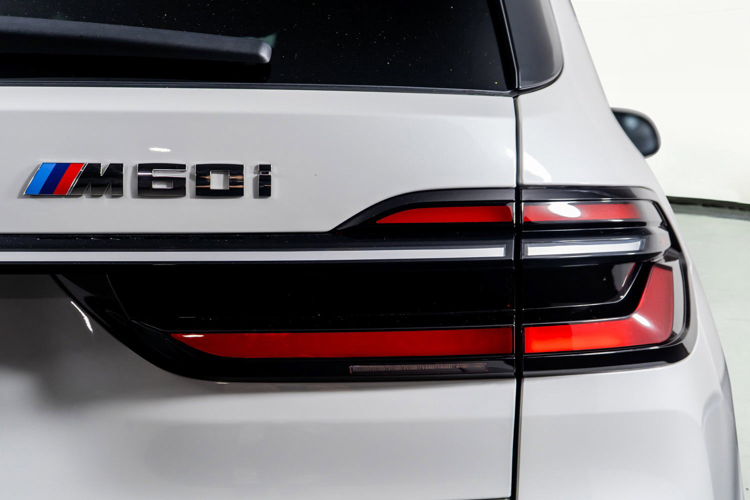 Used 2025 BMW X7 M60i image 13
