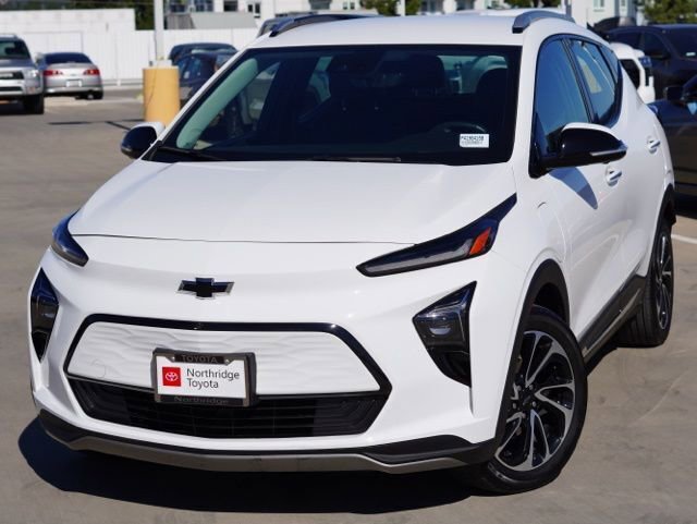 Used 2023 Chevrolet Bolt EUV Premier image 4