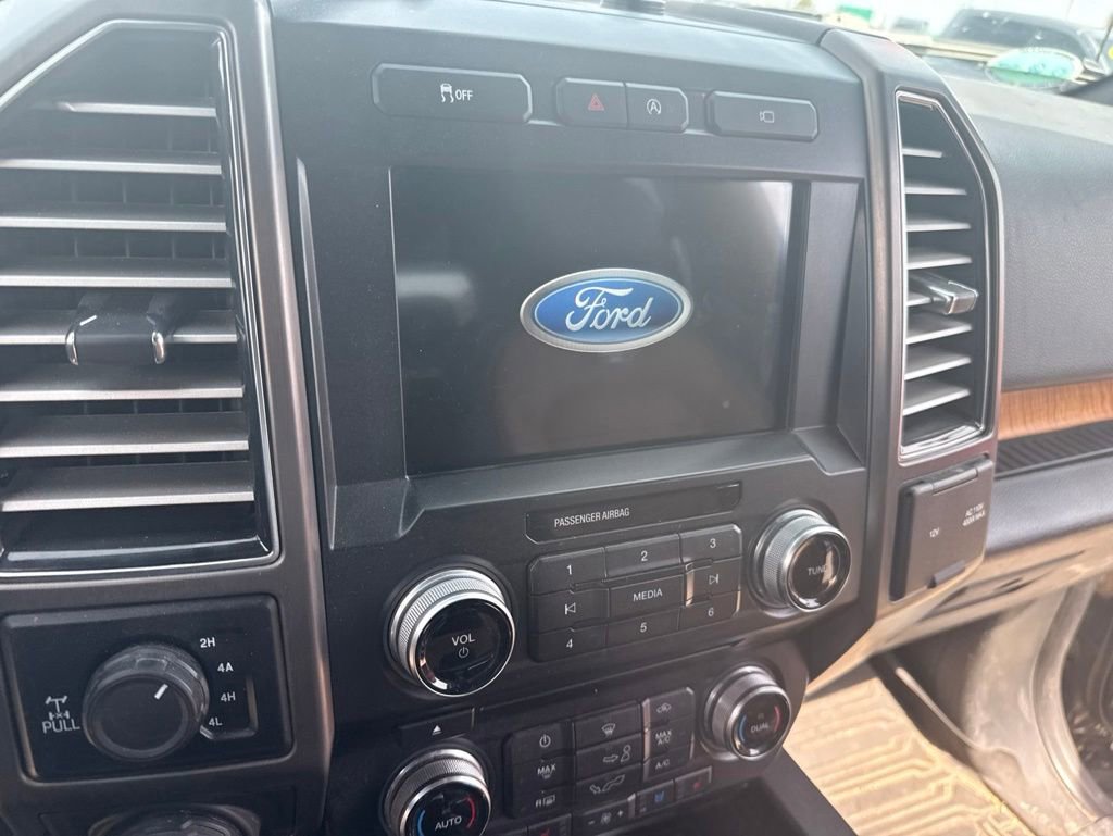 Used 2017 Ford F150 Limited AWD/4WD image 17
