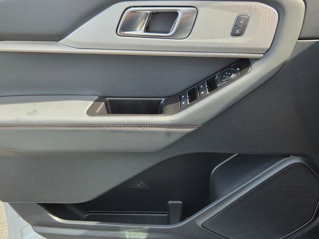 New 2026 Ford Explorer Active RWD image 25
