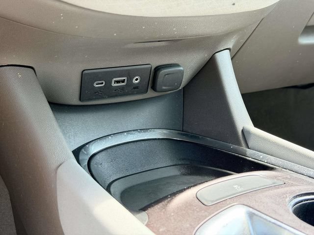 Used 2022 Chevrolet Malibu LT FWD image 22