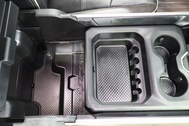 Used 2019 RAM 2500 Laramie w/ Black Appearance Package AWD/4WD image 76