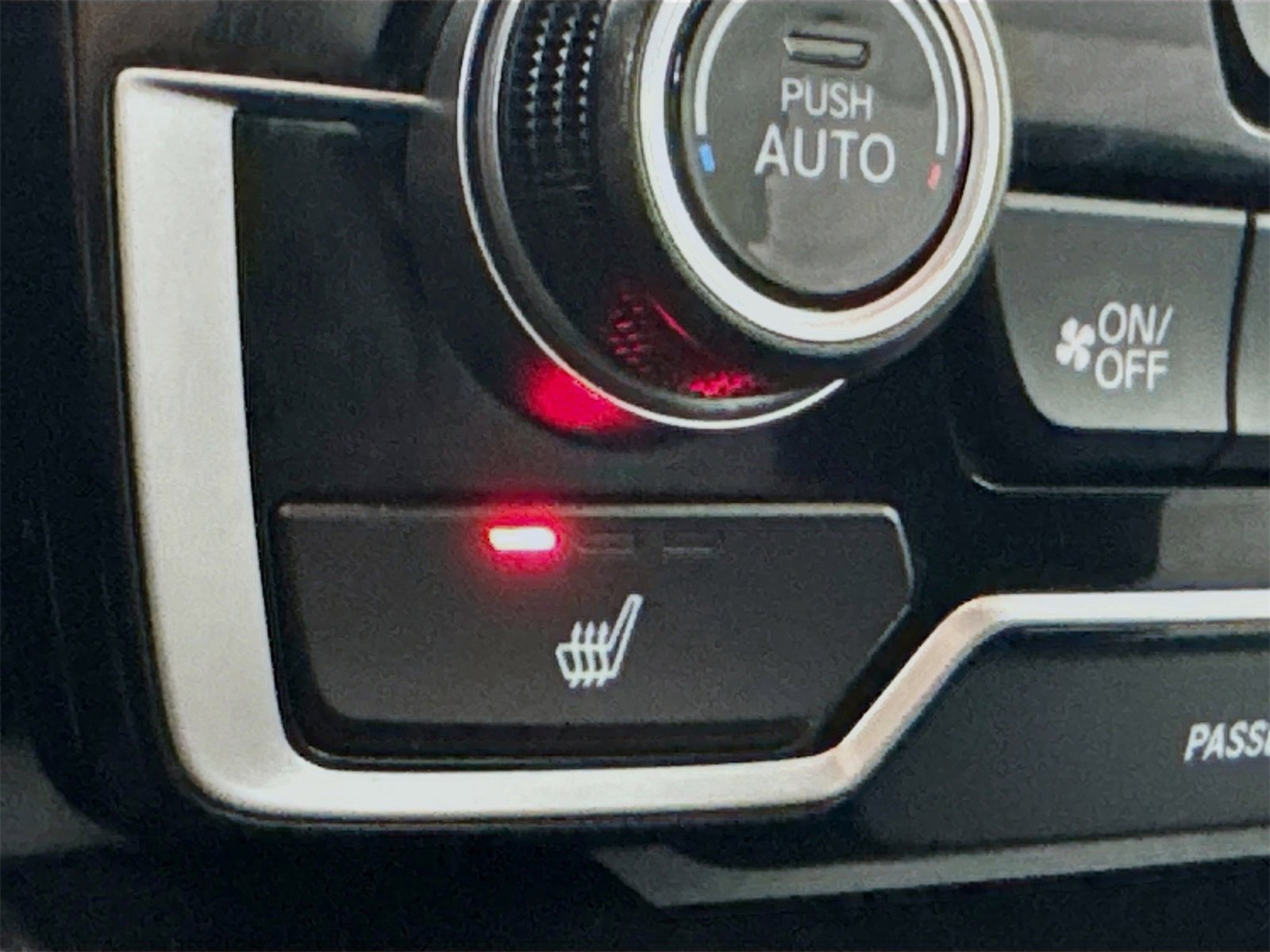 Used 2019 Honda CR-V EX-L image 17