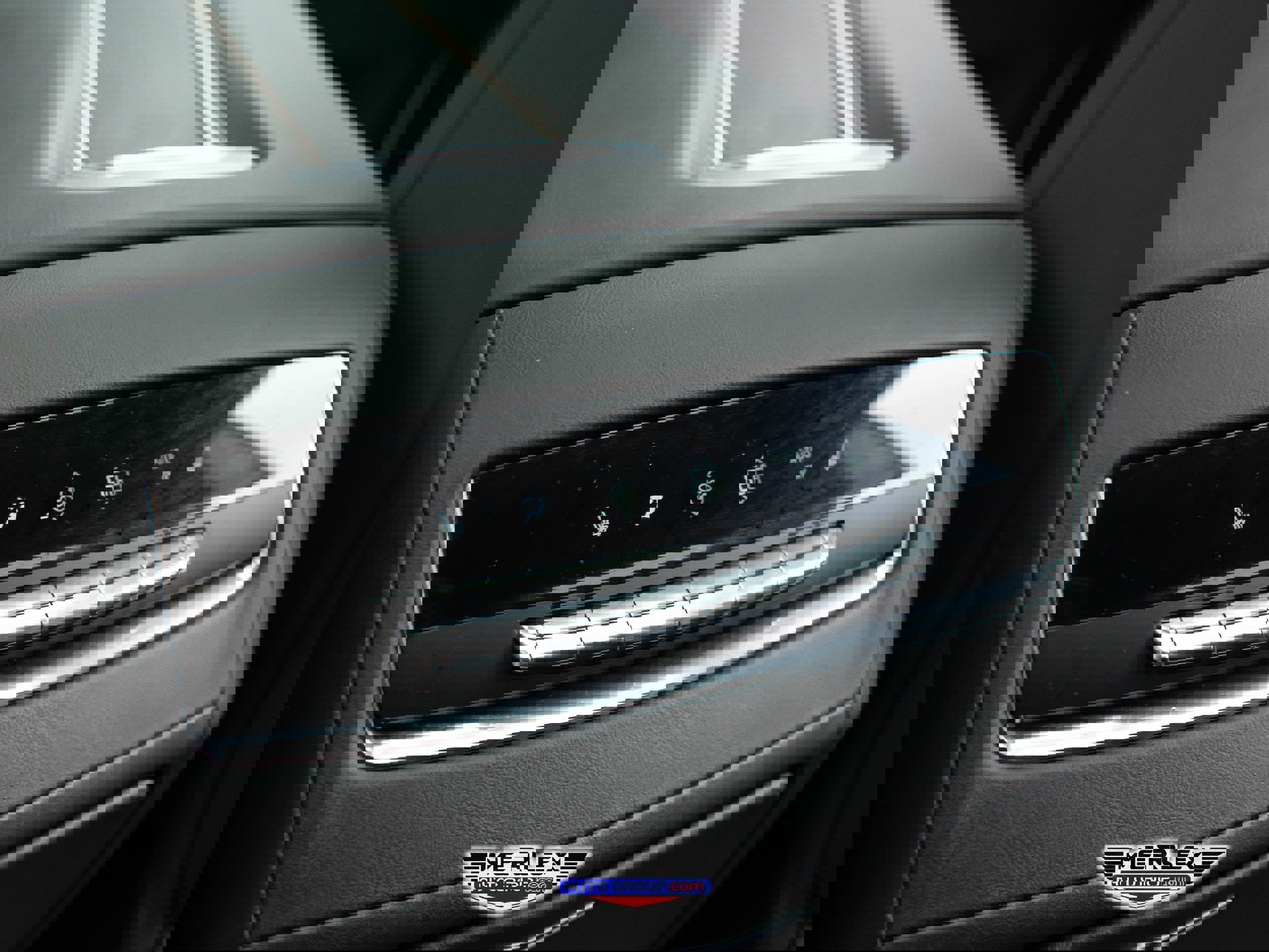 Used 2022 Cadillac Escalade ESV Premium Luxury image 23