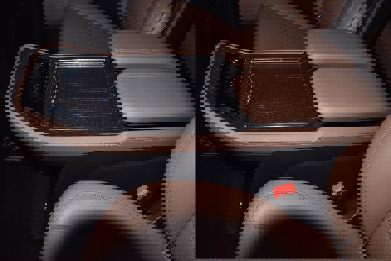 Certified 2025 Lincoln Navigator Black Label image 20