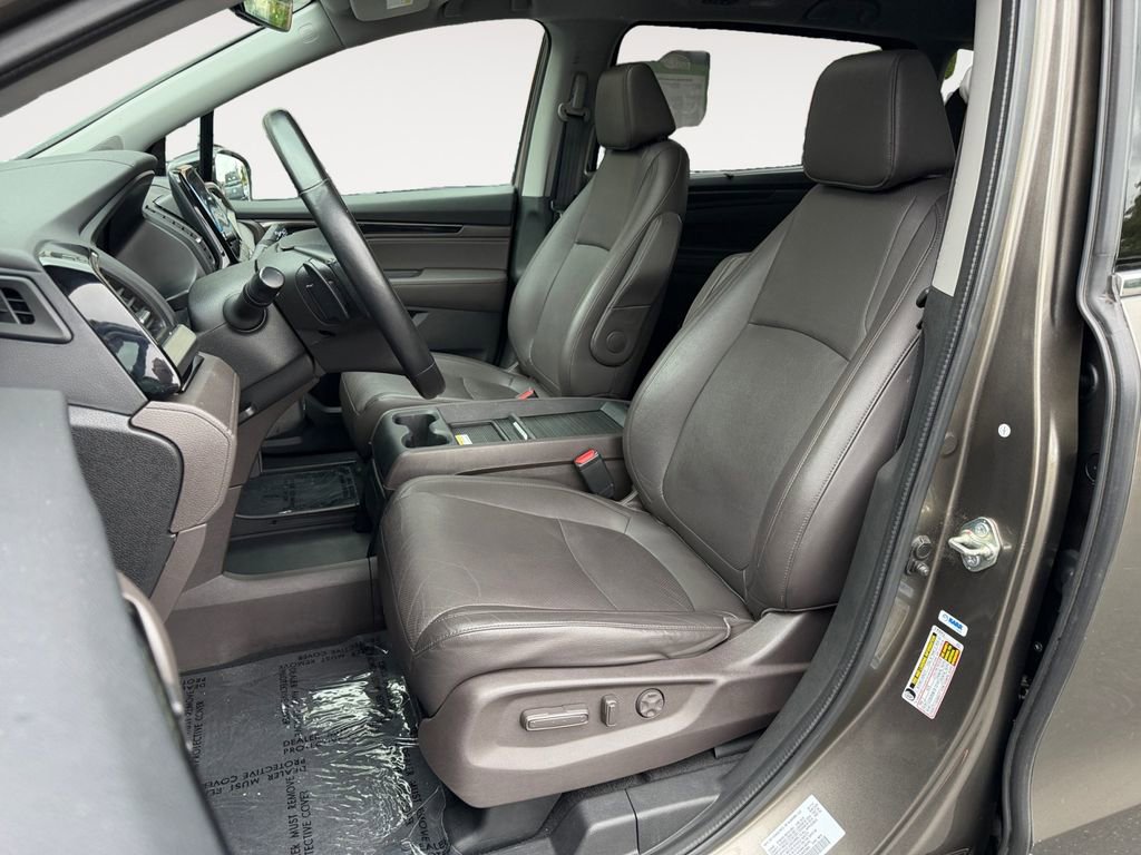 Used 2018 Honda Odyssey Elite image 7
