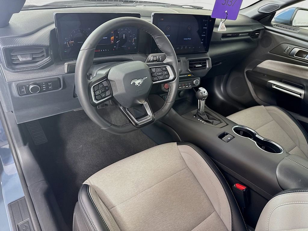 Used 2024 Ford Mustang Coupe image 9