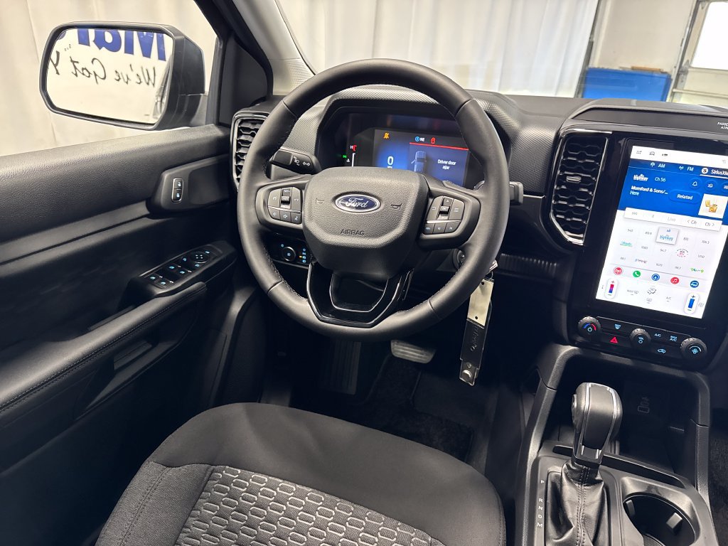 New 2026 Ford Ranger XLT w/ Black Appearance Package AWD/4WD image 14