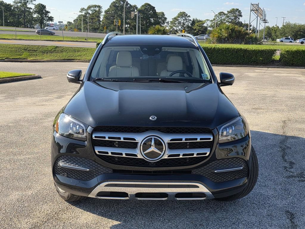 Used 2021 Mercedes-Benz GLS 450 4MATIC image 2