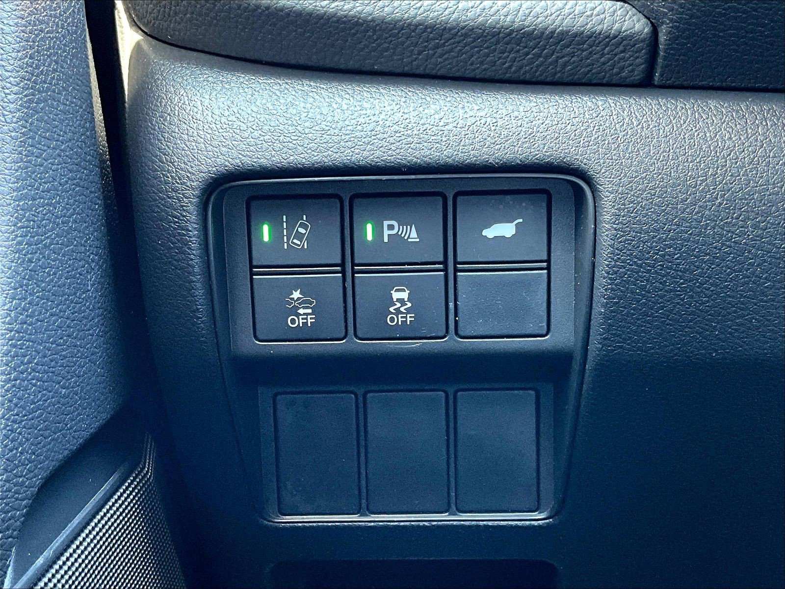 Used 2021 Honda CR-V Touring image 38