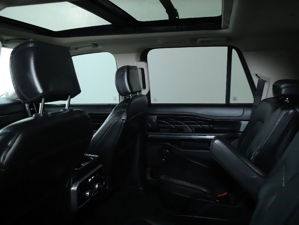 Used 2020 Ford Expedition Max Platinum image 16