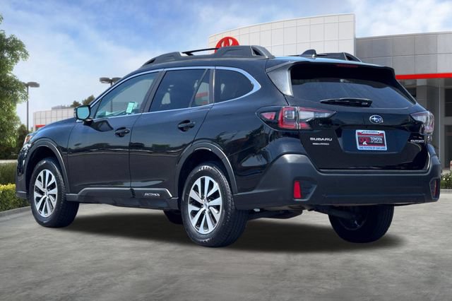 Used 2022 Subaru Outback Premium AWD/4WD image 6