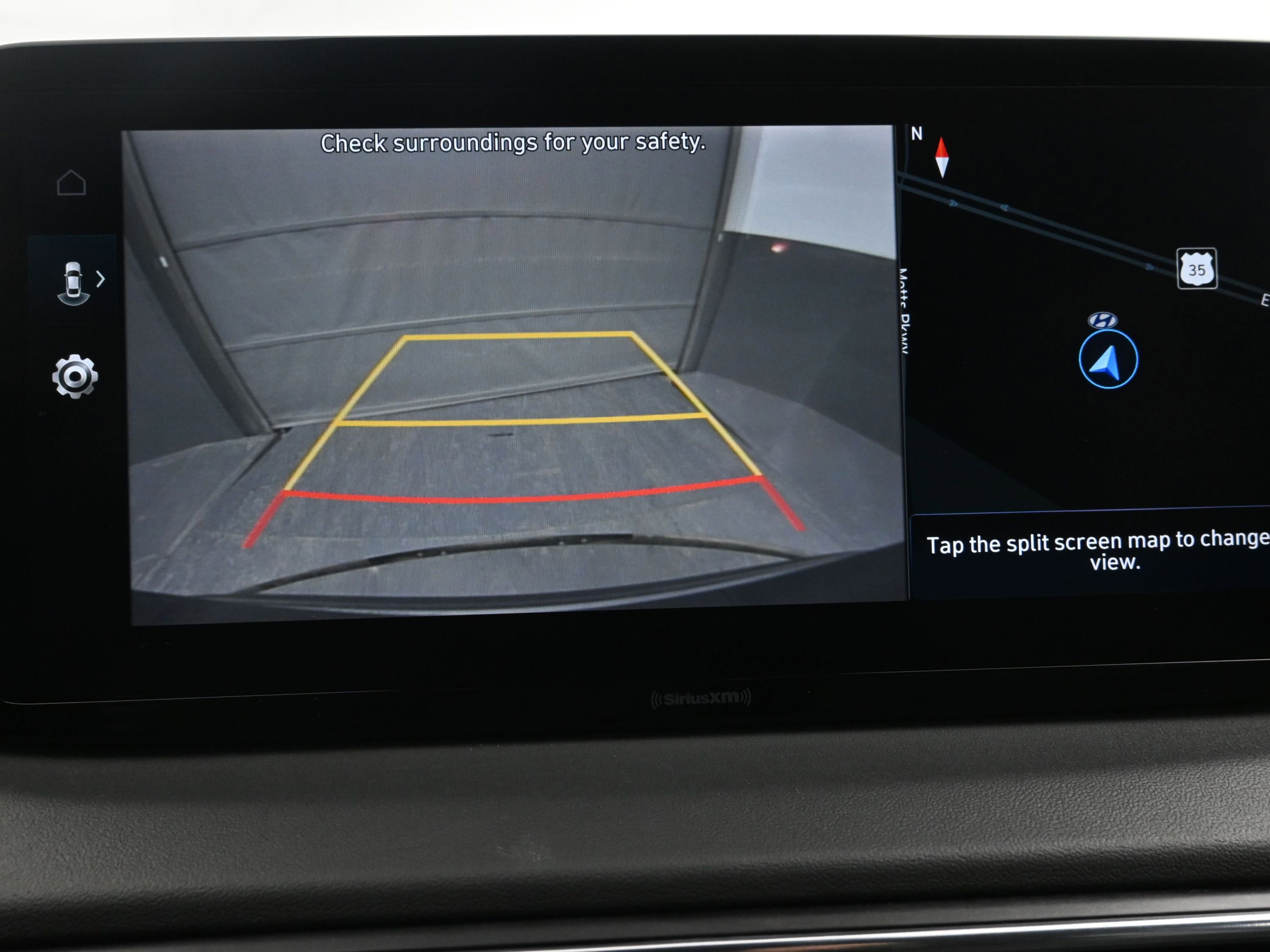 Used 2023 Hyundai Santa Fe SEL image 16