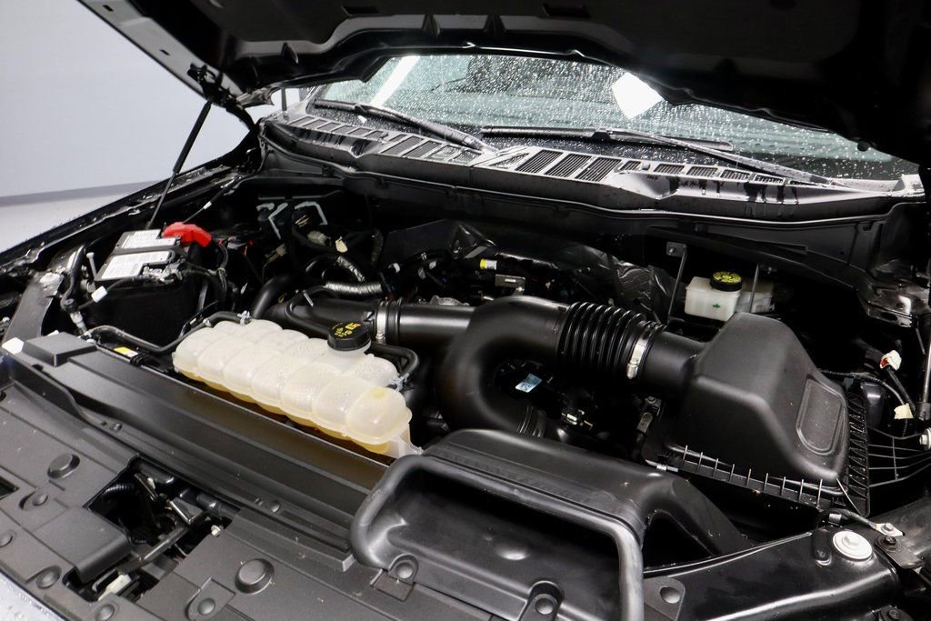 Certified 2023 Ford F150 XLT image 17