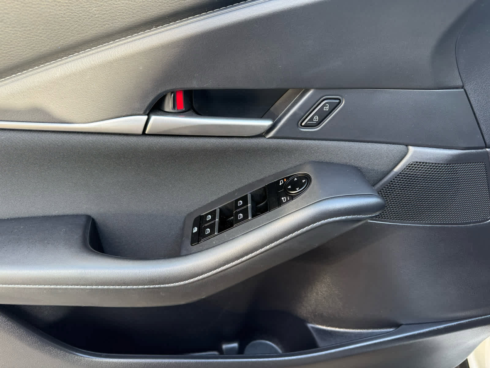 Used 2024 MAZDA CX-30 AWD 2.5 S image 12