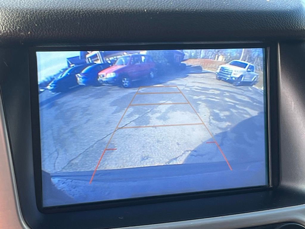 Used 2020 GMC Yukon XL SLT w/ Open Road Package image 17