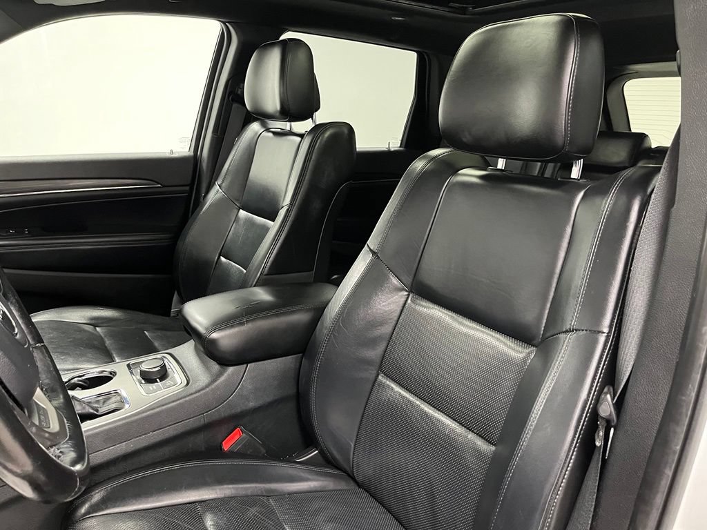 Used 2020 Jeep Grand Cherokee Limited w/ Luxury Group II AWD/4WD image 22