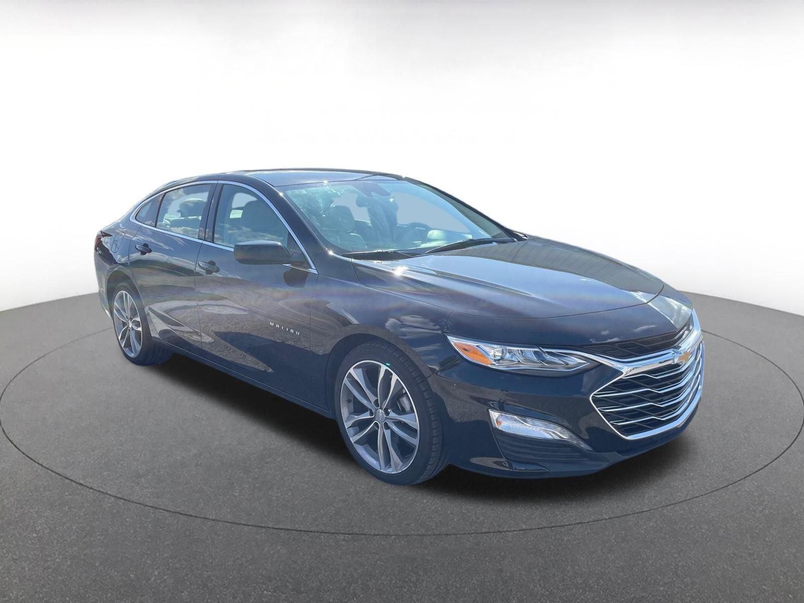 Used 2024 Chevrolet Malibu LT