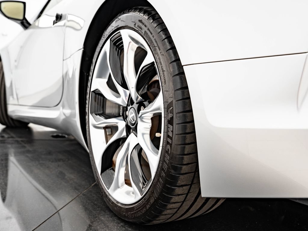 Used 2018 Lexus LC 500 Coupe w/ Touring Package RWD image 46