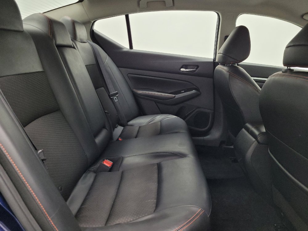 Used 2024 Nissan Altima 2.5 SR FWD image 19