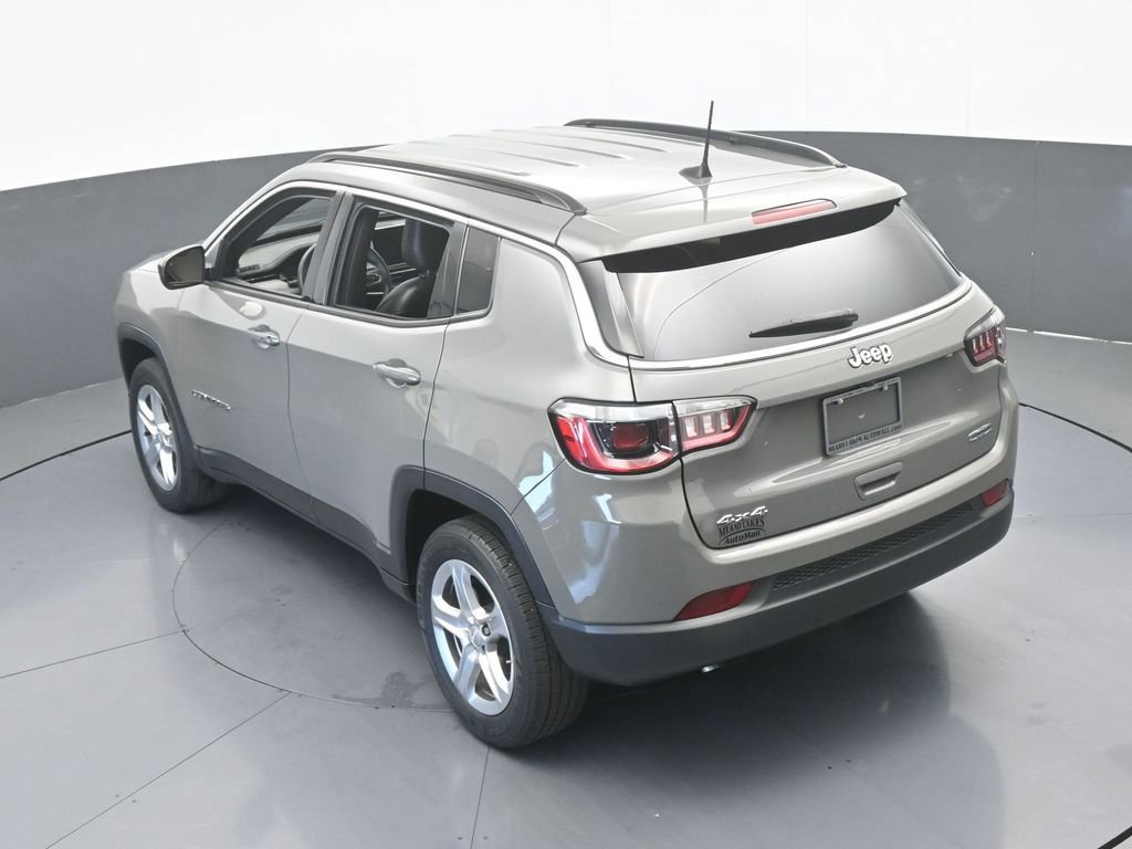 Used 2023 Jeep Compass Latitude AWD/4WD image 45