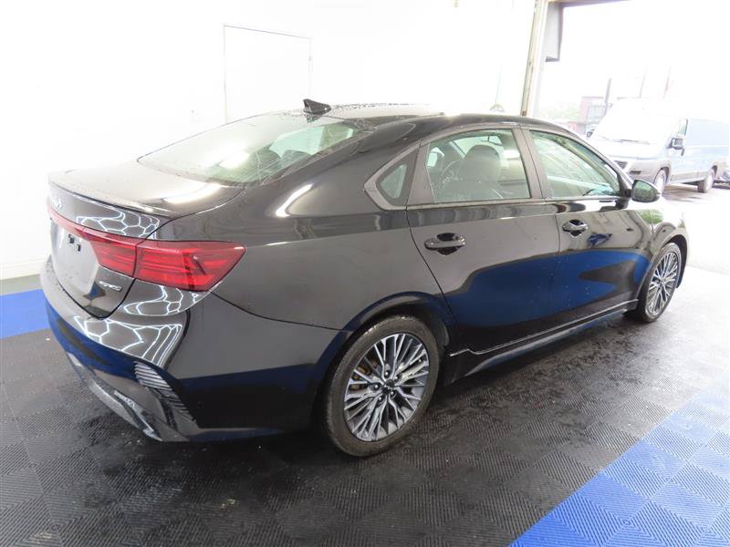 Used 2023 Kia Forte GT-Line FWD image 15