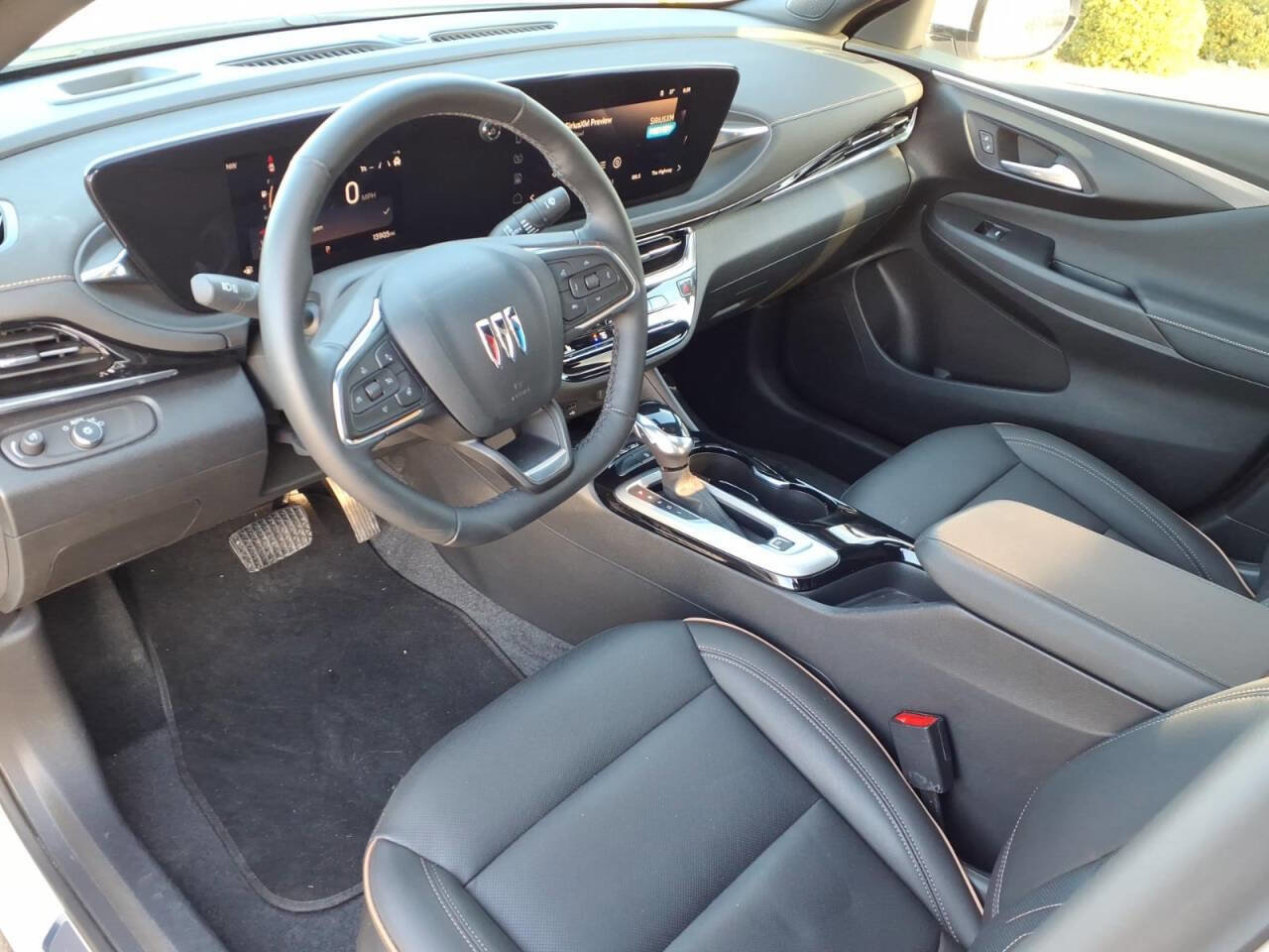 Used 2024 Buick Envista Avenir image 21