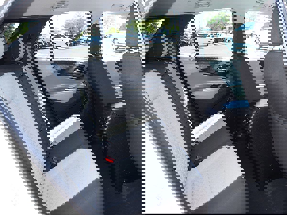 Used 2022 Chevrolet Equinox LT image 27