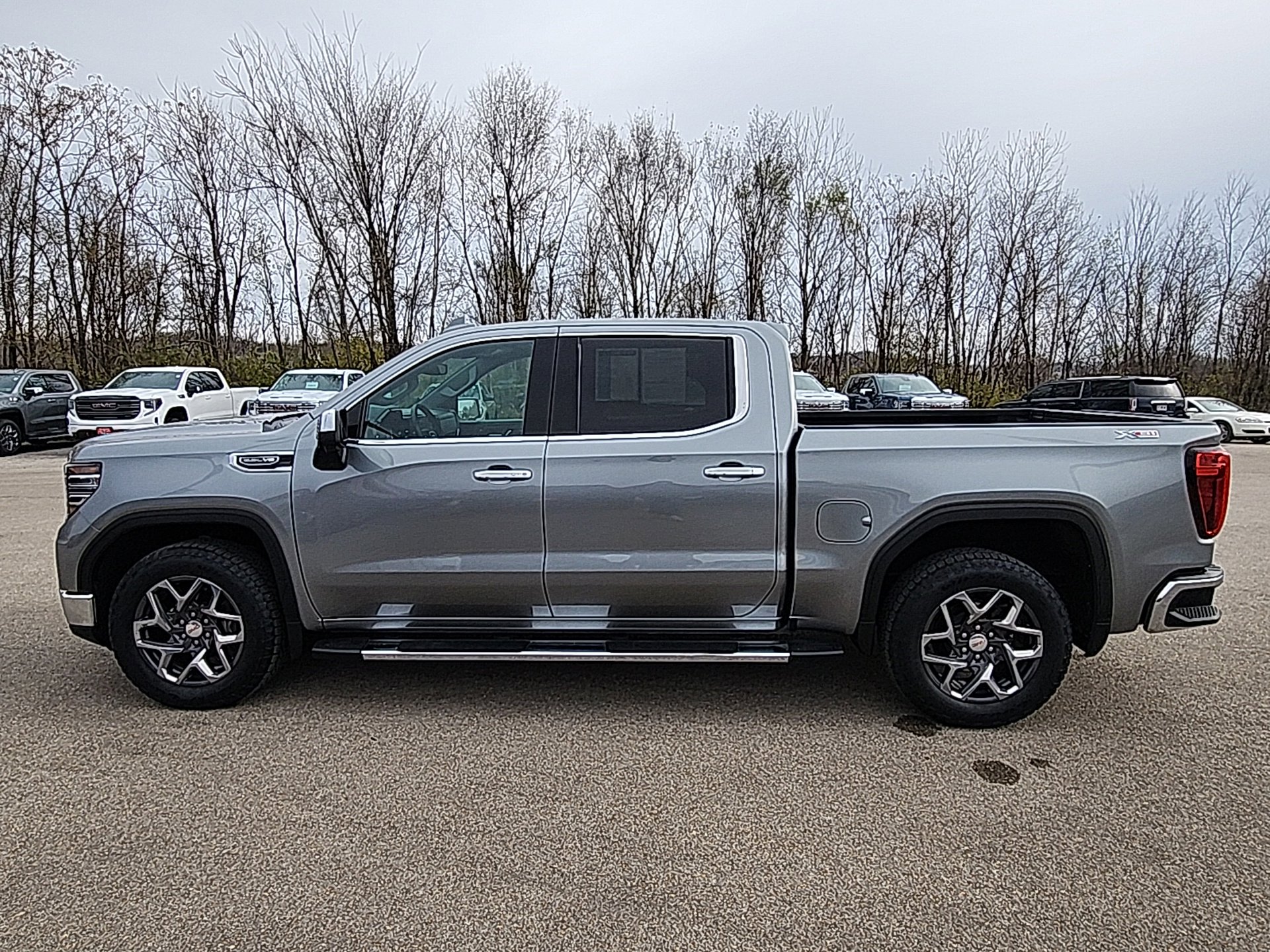 Certified 2023 GMC Sierra 1500 SLT w/ SLT Premium Package image 5