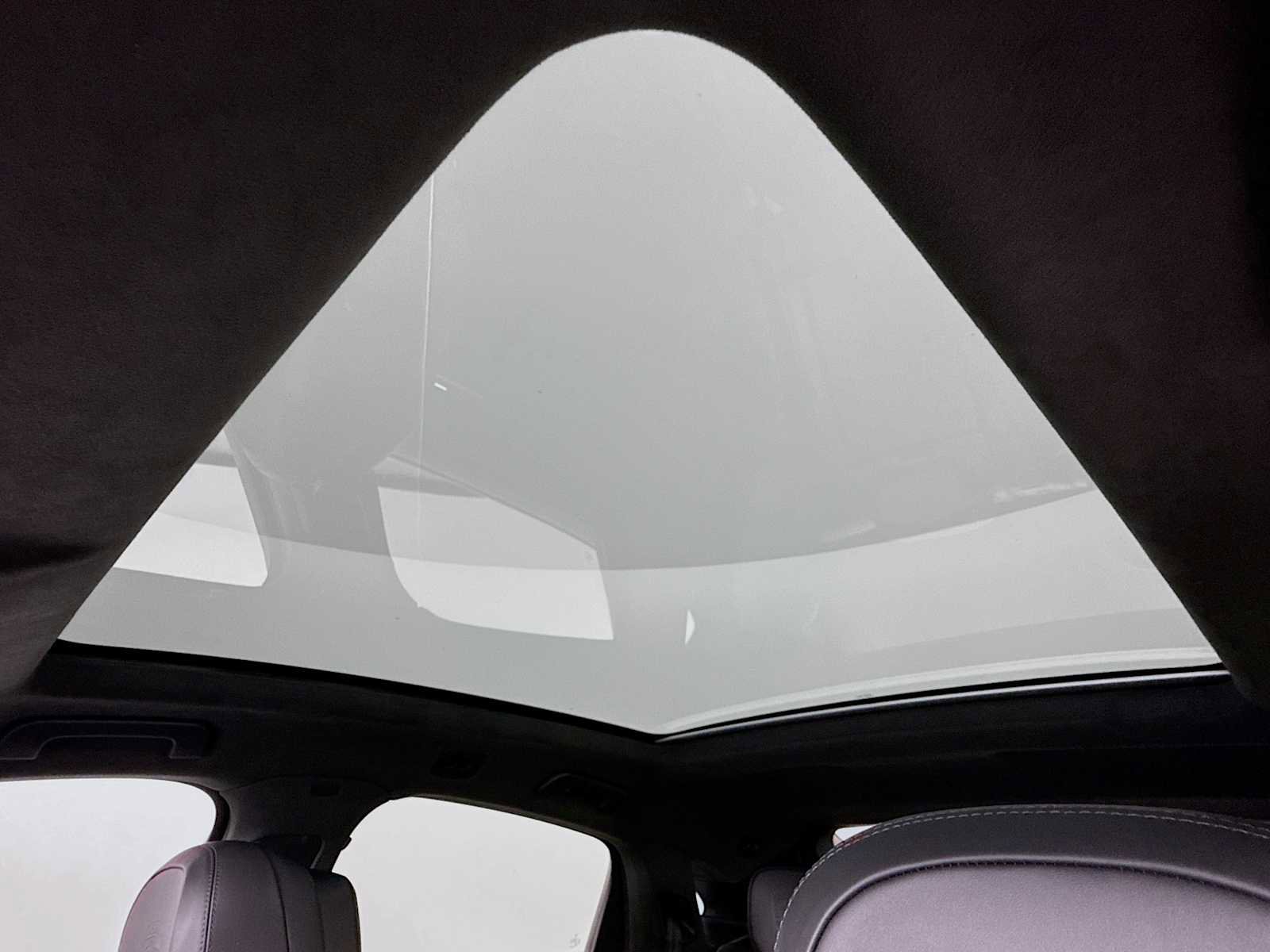 New 2025 Porsche Cayenne Turbo image 23