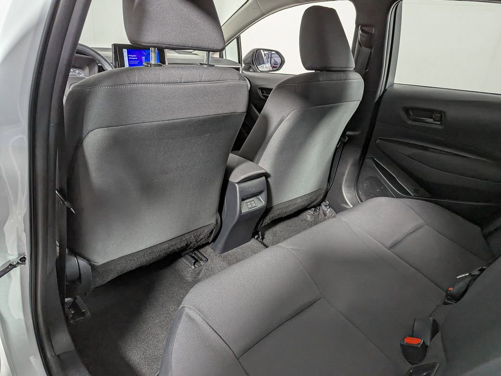 Used 2024 Toyota Corolla LE image 38