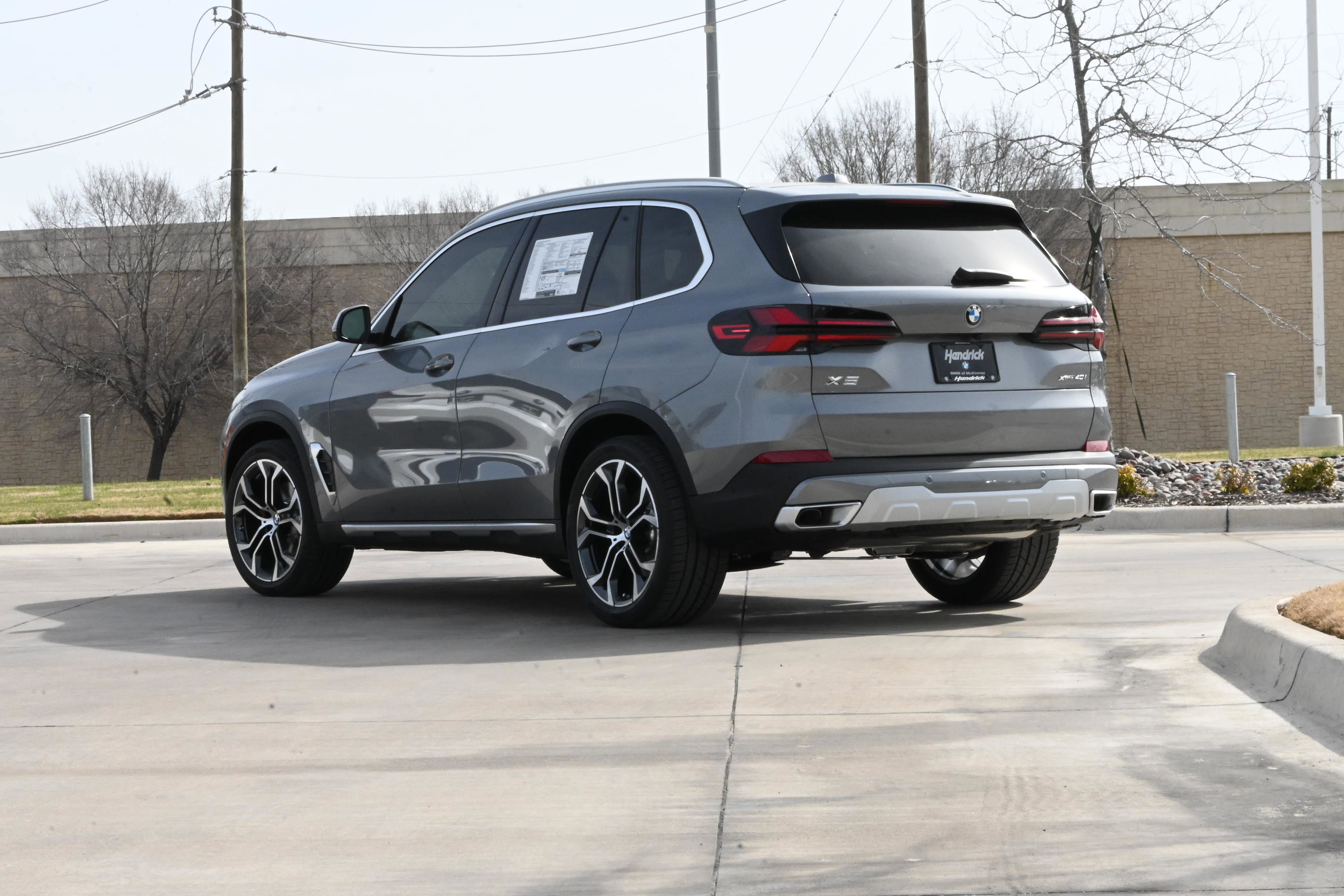 New 2026 BMW X5 xDrive40i image 2