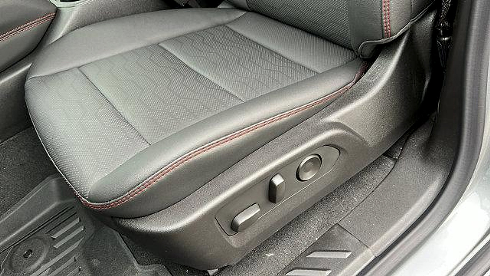 New 2026 Chevrolet Colorado Z71 w/ Technology Package image 18