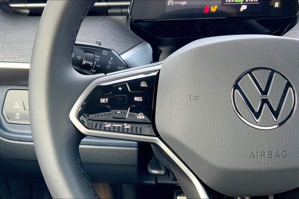 New 2025 Volkswagen ID. Buzz Pro S image 16